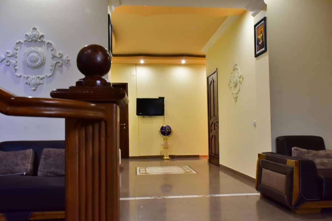 Gyumri Hotel Ereván Exterior foto